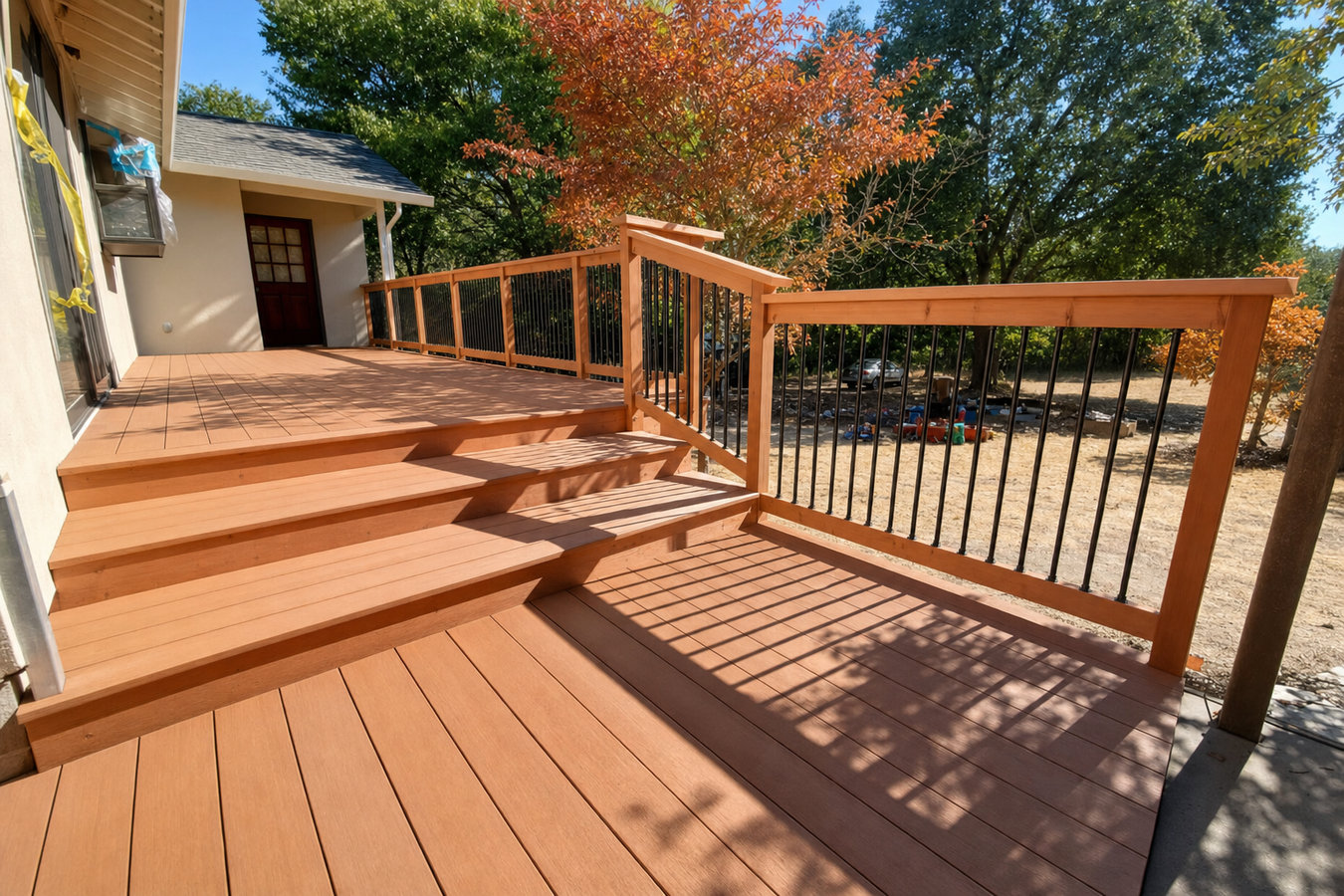 Custom Venice Fence & Deck - deck builder in Venice, FL